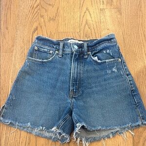 Abercrombie & Fitch High Rise Mom Short Jean Shorts